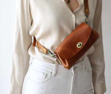 Leather Bag Making Class in Tbilisi
