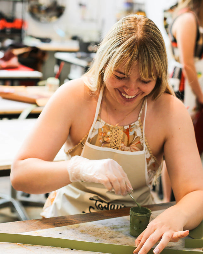 Leather Classes & Group Workshops for Foreigners