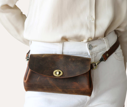 Leather Bag Making Class in Tbilisi