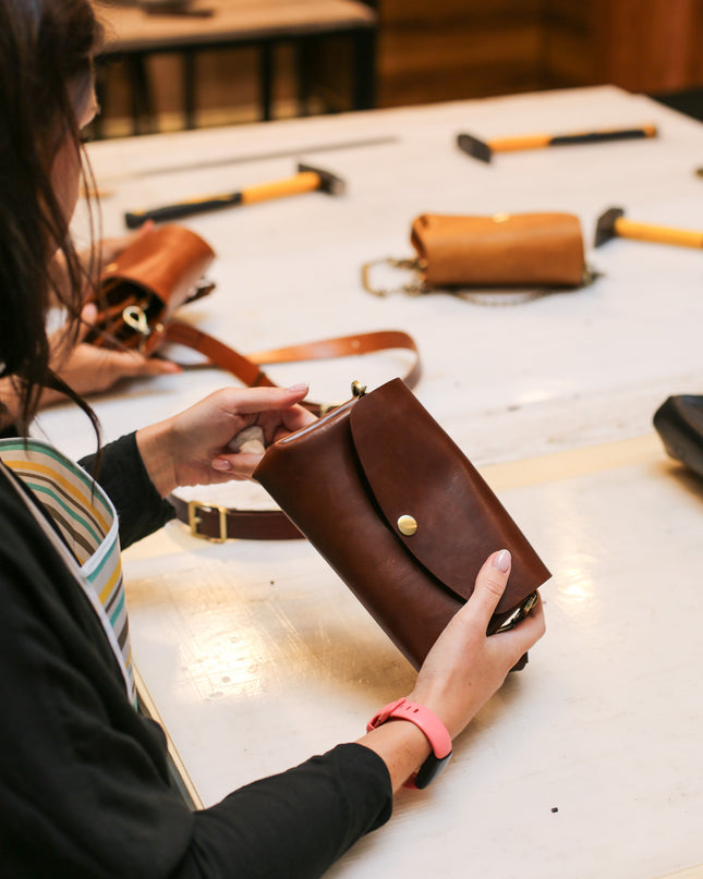 Leather Classes & Group Workshops for Foreigners