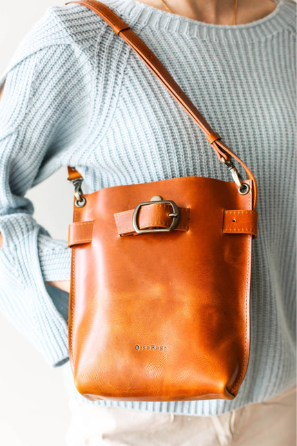Valentina Leather Purse