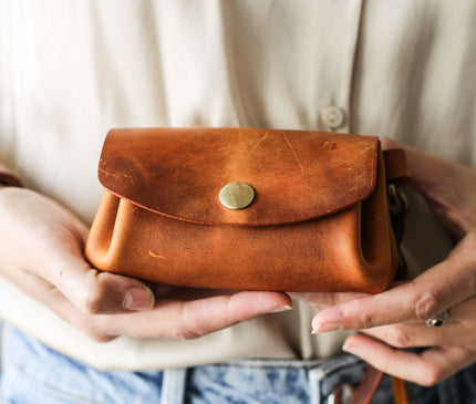 Leather Wallet Making Class in Tbilisi